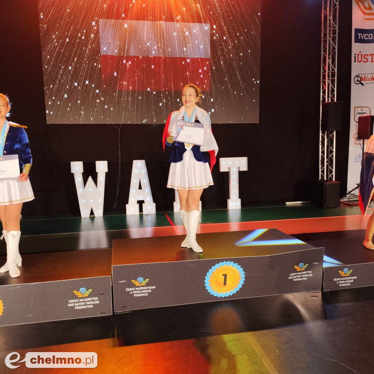 Mażoretki Chełmińskiego Domu Kultury z medalami