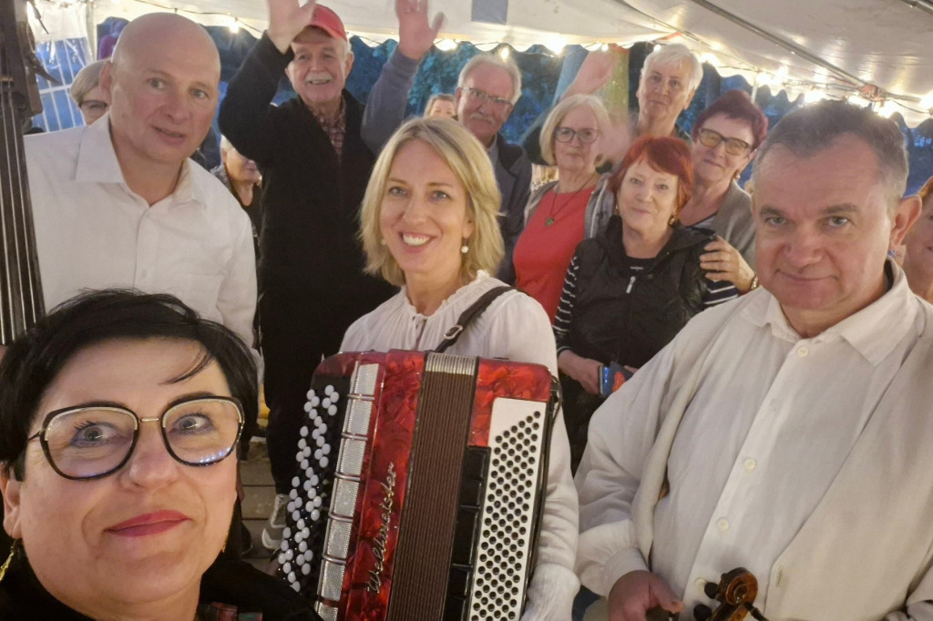 Za nami Potańcówka z „Folkowo-biesiadną kapelą Toruniacy”