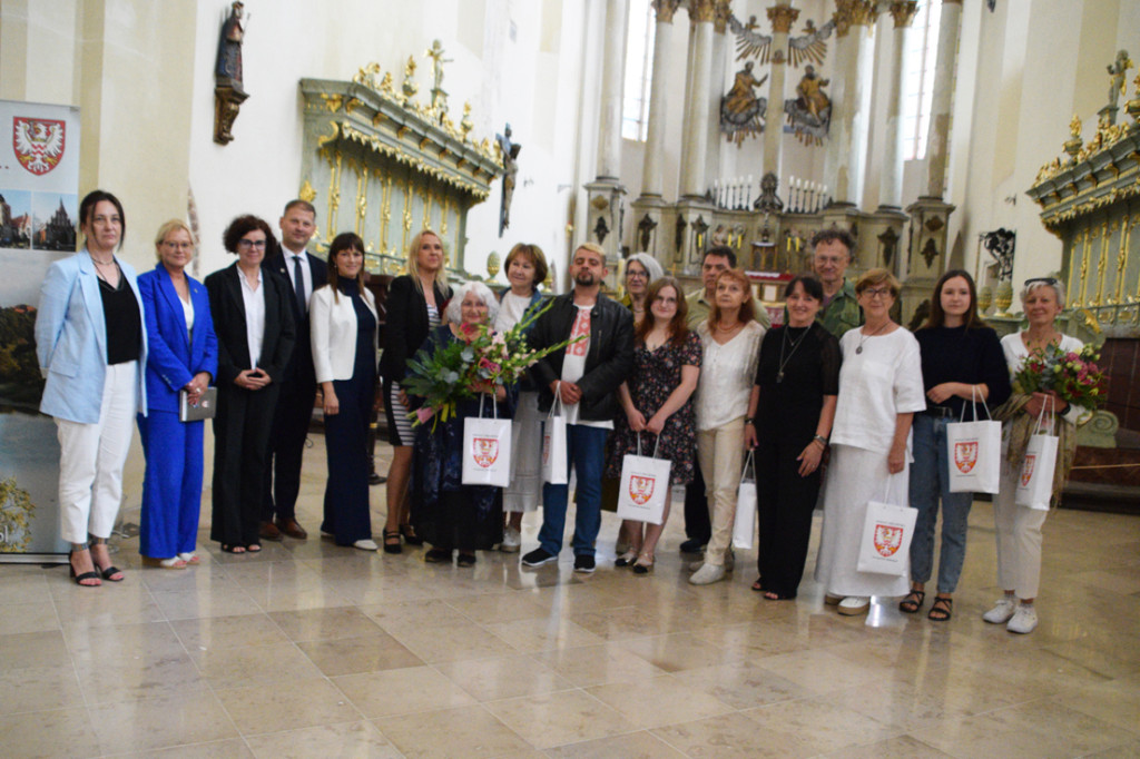 Wernisaż prac uczestników XIV Ogólnopolskiego Pleneru Malarskiego