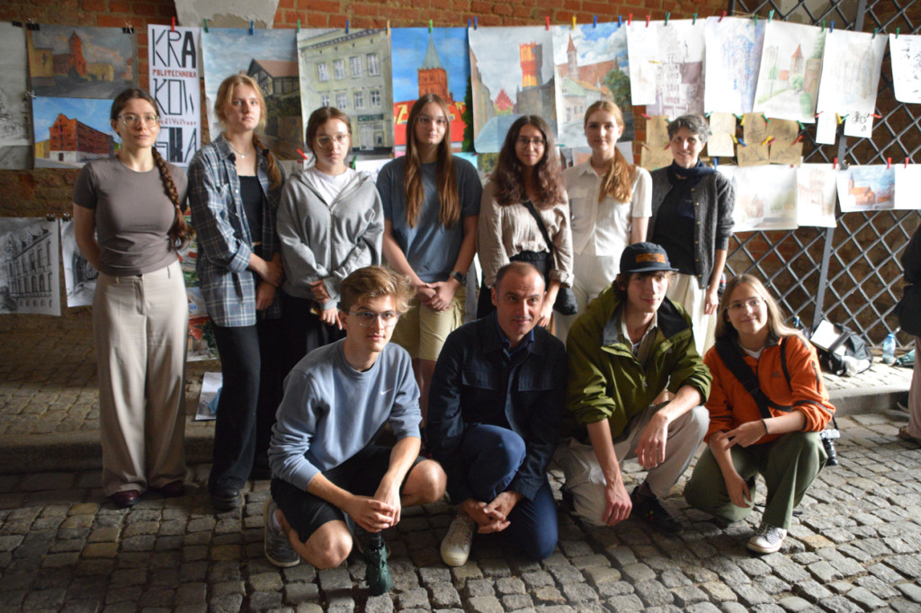 Dzisiejsza wystawa poplenerowa prac studentów w Bramie Grudziądzkiej
