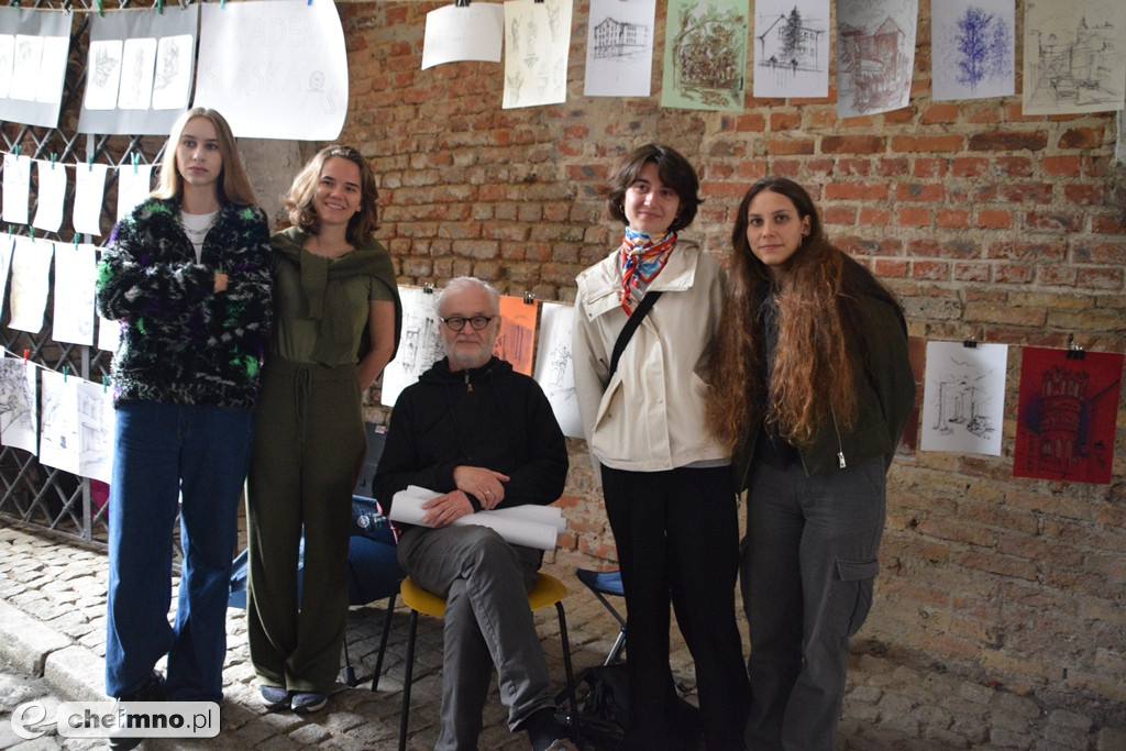 Dzisiejsza wystawa poplenerowa prac studentów w Bramie Grudziądzkiej