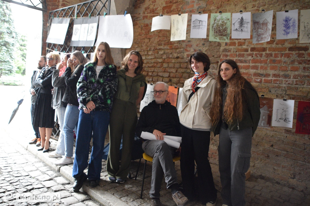 Dzisiejsza wystawa poplenerowa prac studentów w Bramie Grudziądzkiej