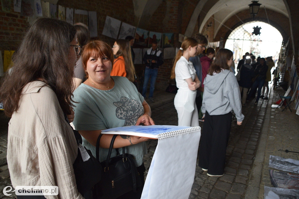 Dzisiejsza wystawa poplenerowa prac studentów w Bramie Grudziądzkiej