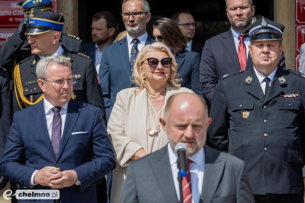 Auta, łodzie, drony – samorząd województwa wspiera OSP