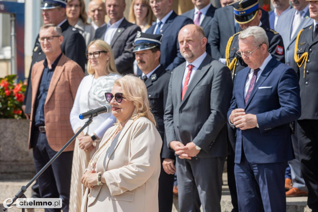 Auta, łodzie, drony – samorząd województwa wspiera OSP