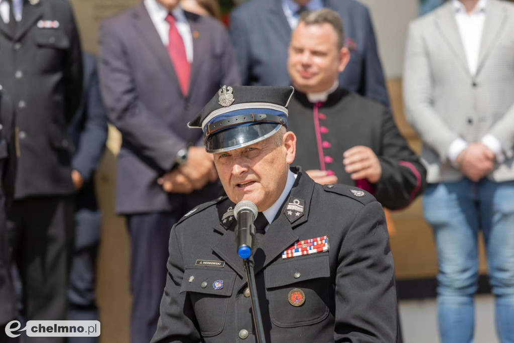 Auta, łodzie, drony – samorząd województwa wspiera OSP
