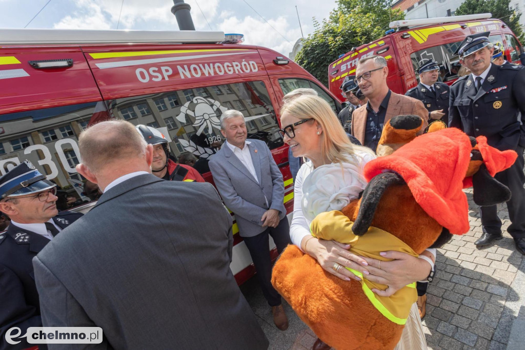 Auta, łodzie, drony – samorząd województwa wspiera OSP