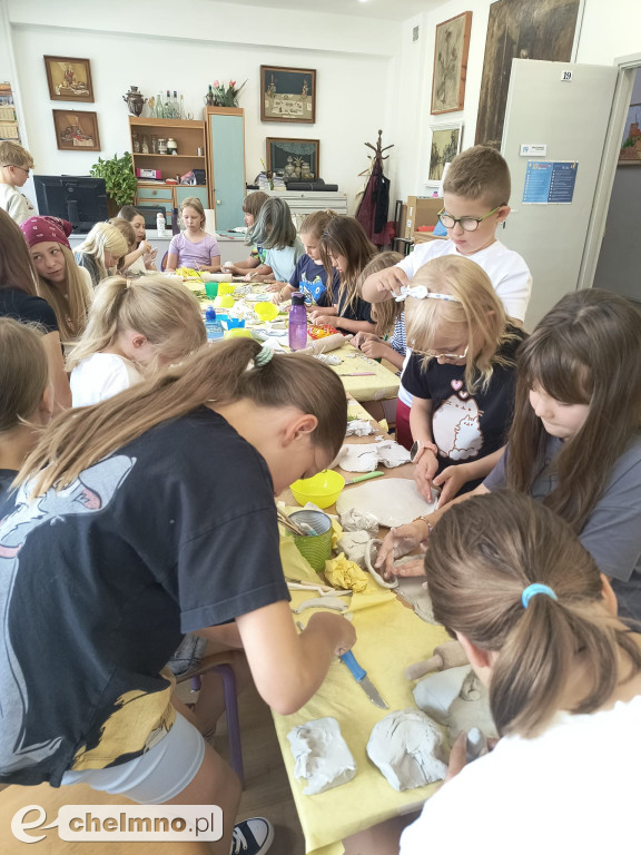 Wykazali się kreatywnie na warsztatach ceramicznych