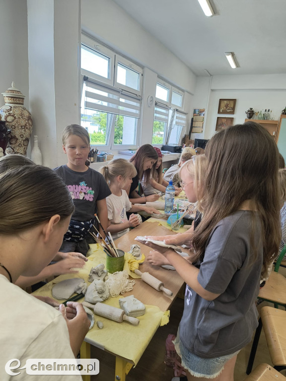 Wykazali się kreatywnie na warsztatach ceramicznych