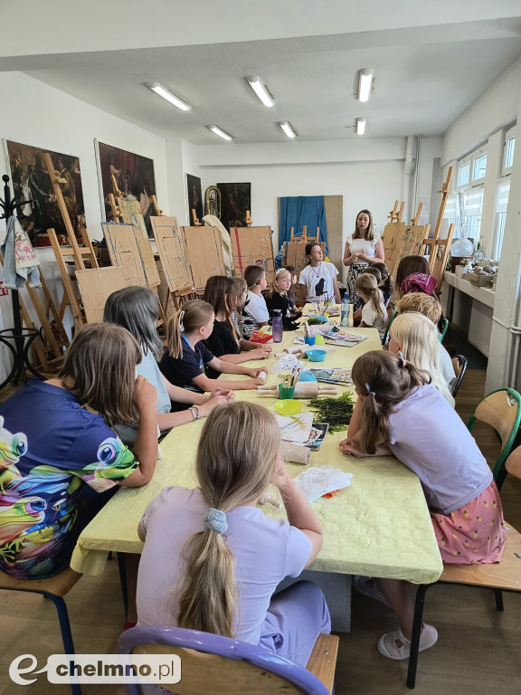 Wykazali się kreatywnie na warsztatach ceramicznych
