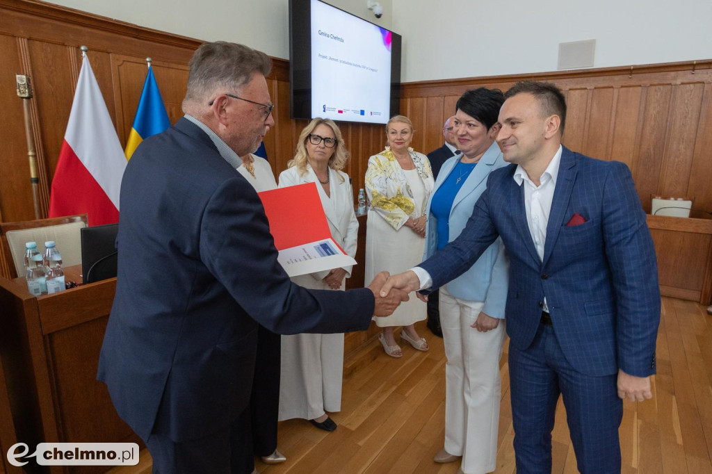 Umowy FEdKP za 100 mln złotych