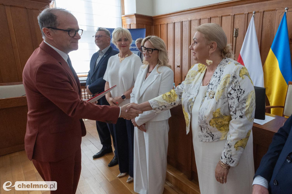 Umowy FEdKP za 100 mln złotych