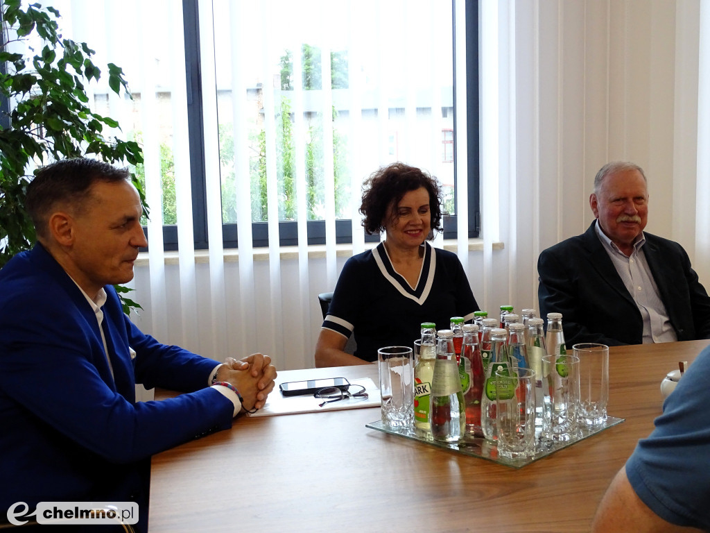 Starosta Chełmiński podpisał umowę na przebudowę drogi