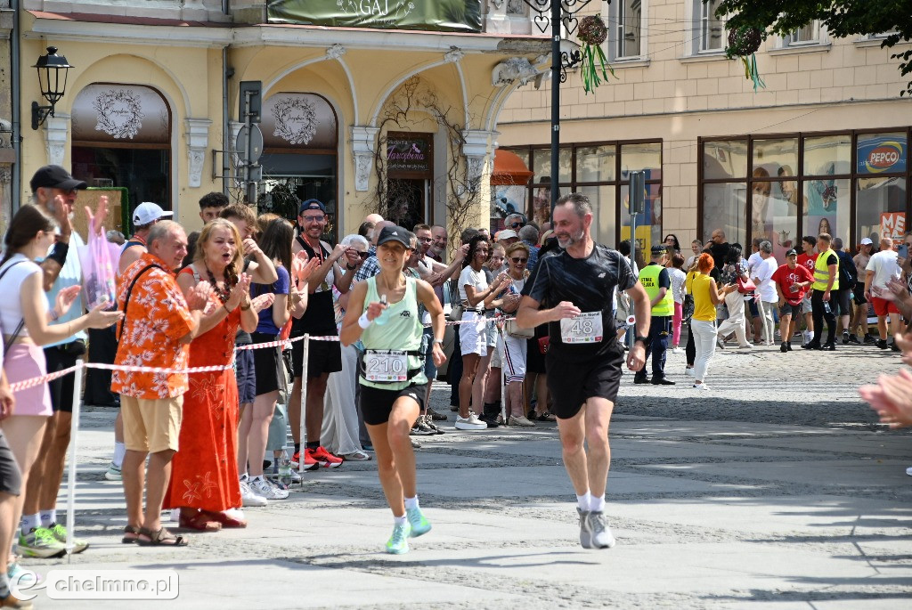Rekordowy Półmaraton MONDI - zawodnicy w upale przebiegli 21 km