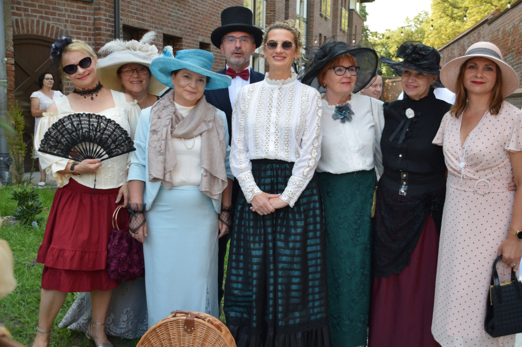 Magia Paryża roku 1900 w Chełmnie – wyjątkowe widowisko na 9 Hills Festival
