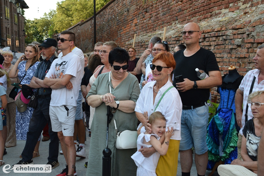 Magia Paryża roku 1900 w Chełmnie – wyjątkowe widowisko na 9 Hills Festival