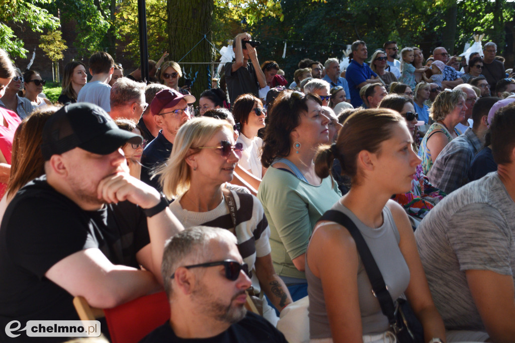 Koncert Julii Pietruchy i Kuby Jaźwieckiego w Chełmnie