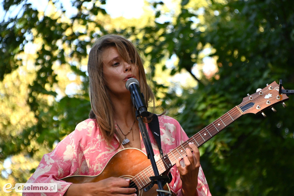 Koncert Julii Pietruchy i Kuby Jaźwieckiego w Chełmnie