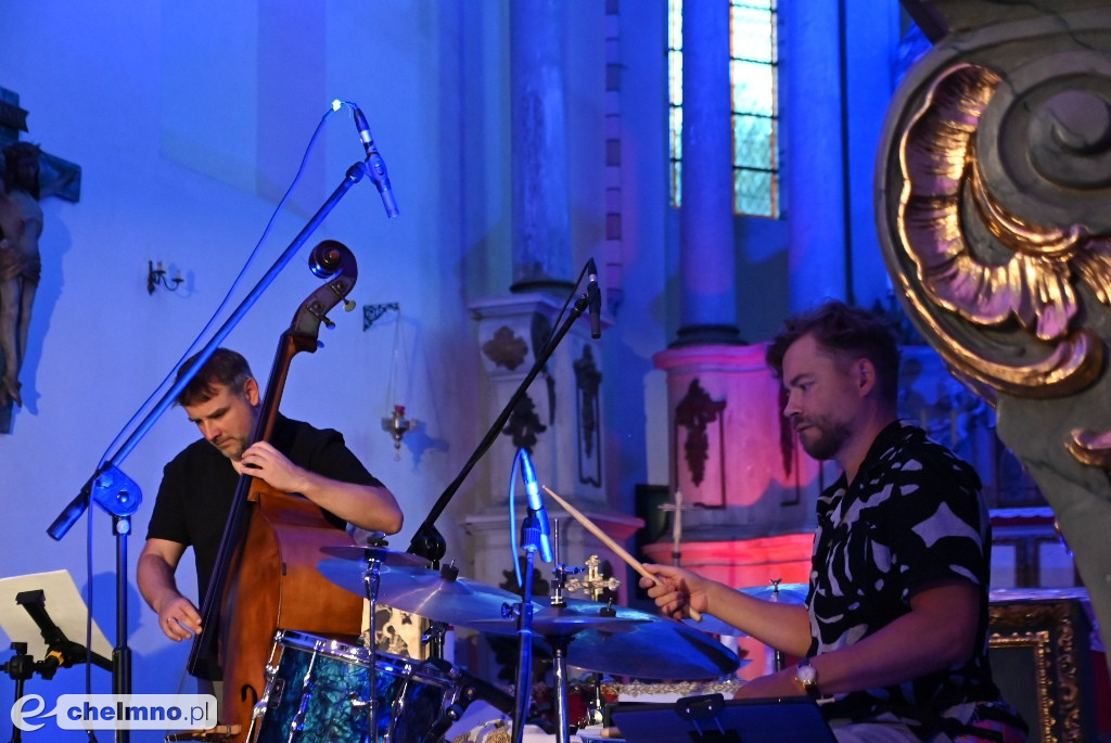 Aga Derlak / NEURODIVERGENT: koncert na zakończenie 9 Hills Festival