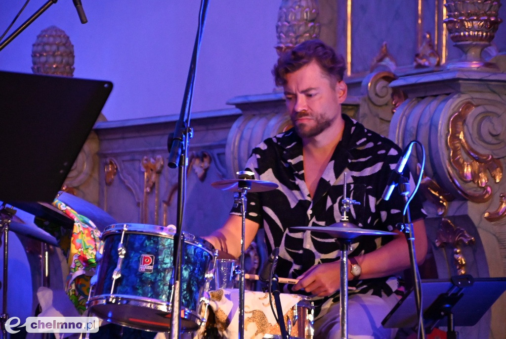 Aga Derlak / NEURODIVERGENT: koncert na zakończenie 9 Hills Festival