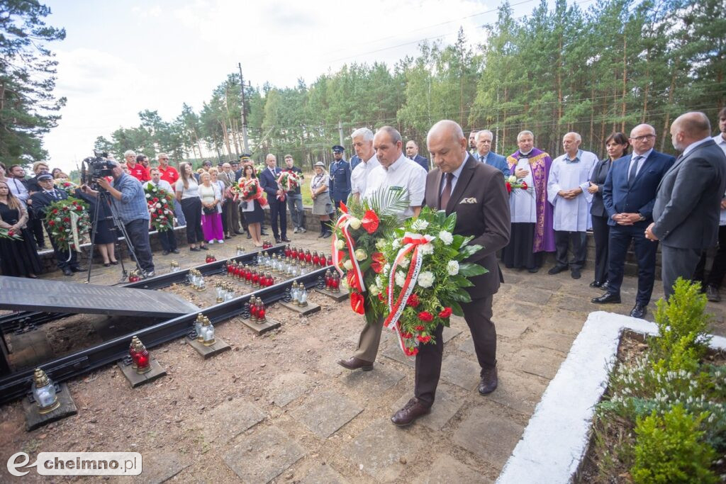Pamięci ofiar katastrofy pod Otłoczynem (zdjęcia)