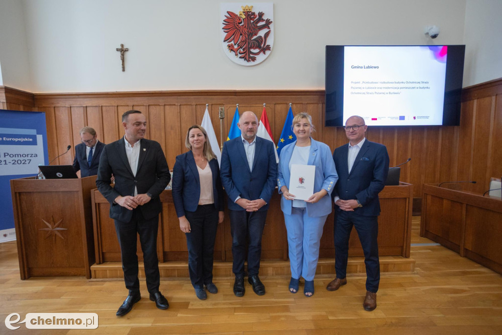 Nowe umowy FEdKP: ekologiczny transport miejski...