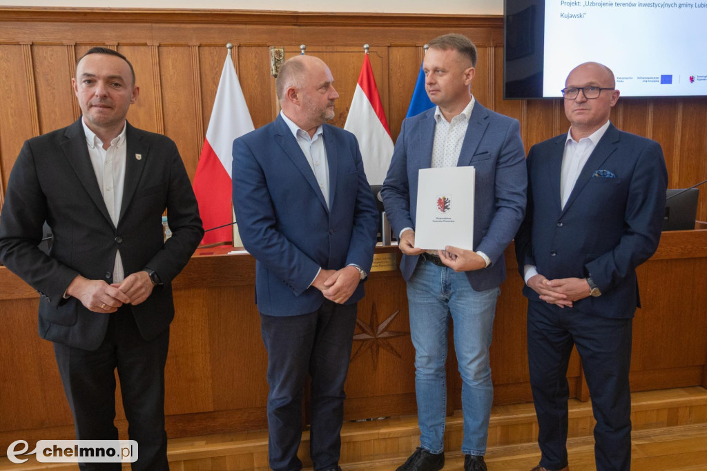 Nowe umowy FEdKP: ekologiczny transport miejski...