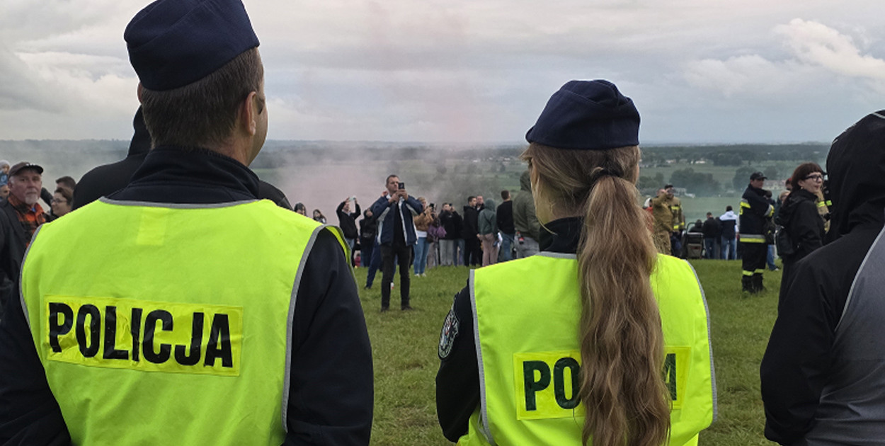 Policjanci czuwali nad bezpieczeństwem uczestników...