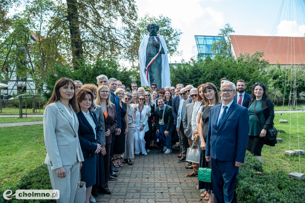 Krewni i mieszkańcy Chełmna upamiętnili prof. Rydygiera