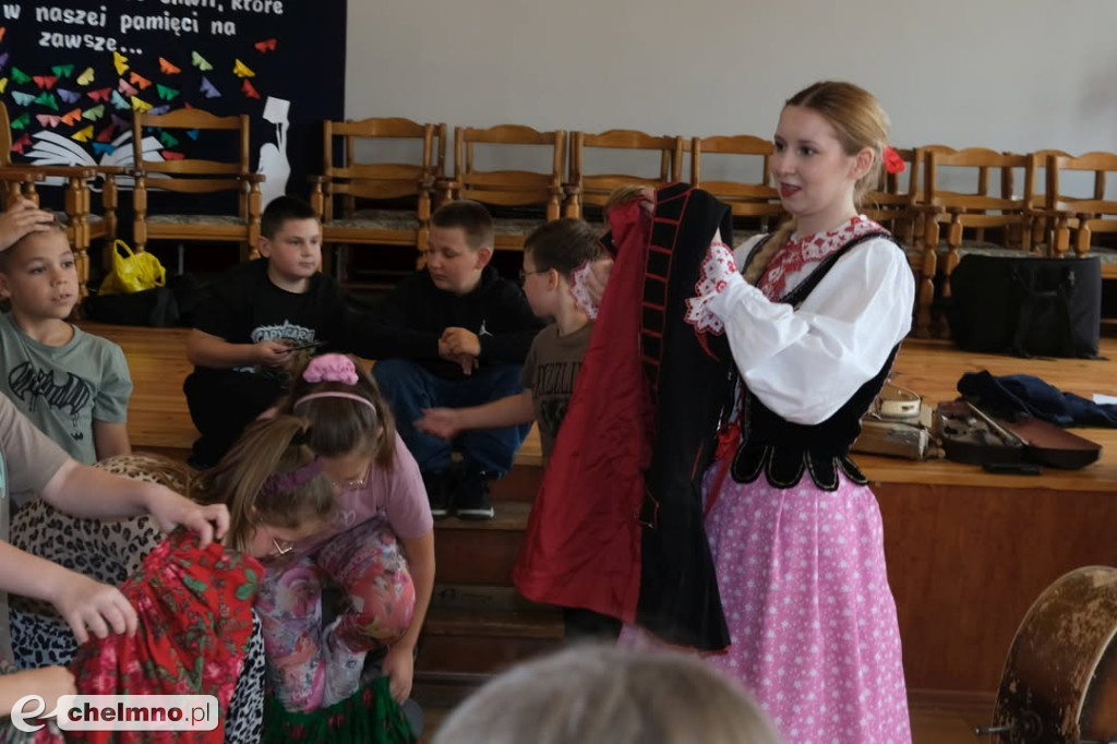 Lekcje folkloru w Jedynce i Dwójce