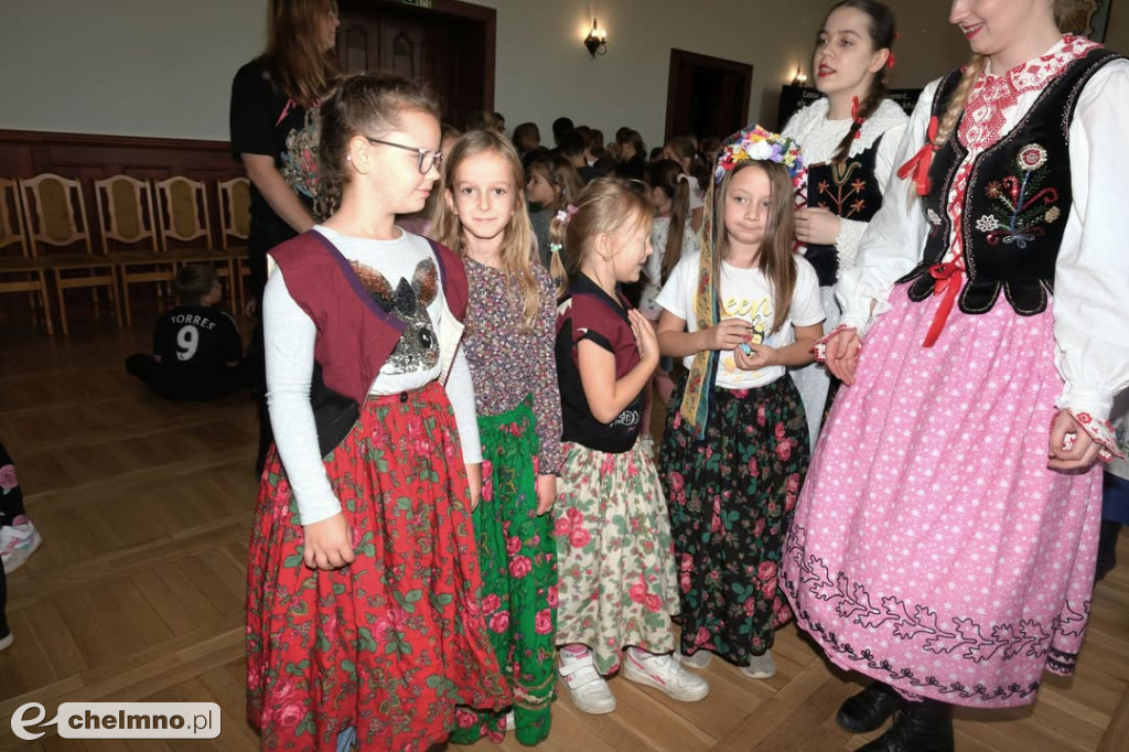 Lekcje folkloru w Jedynce i Dwójce