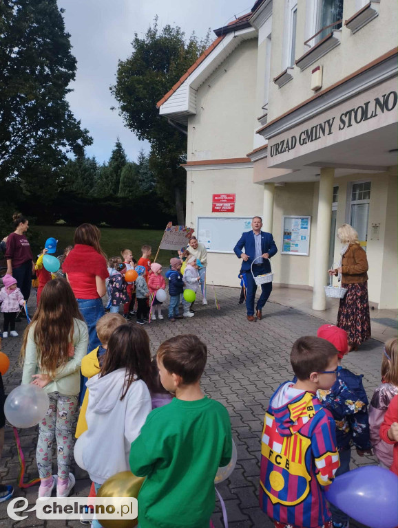 Przedszkolaki odwiedziły Urząd Gminy w Stolnie