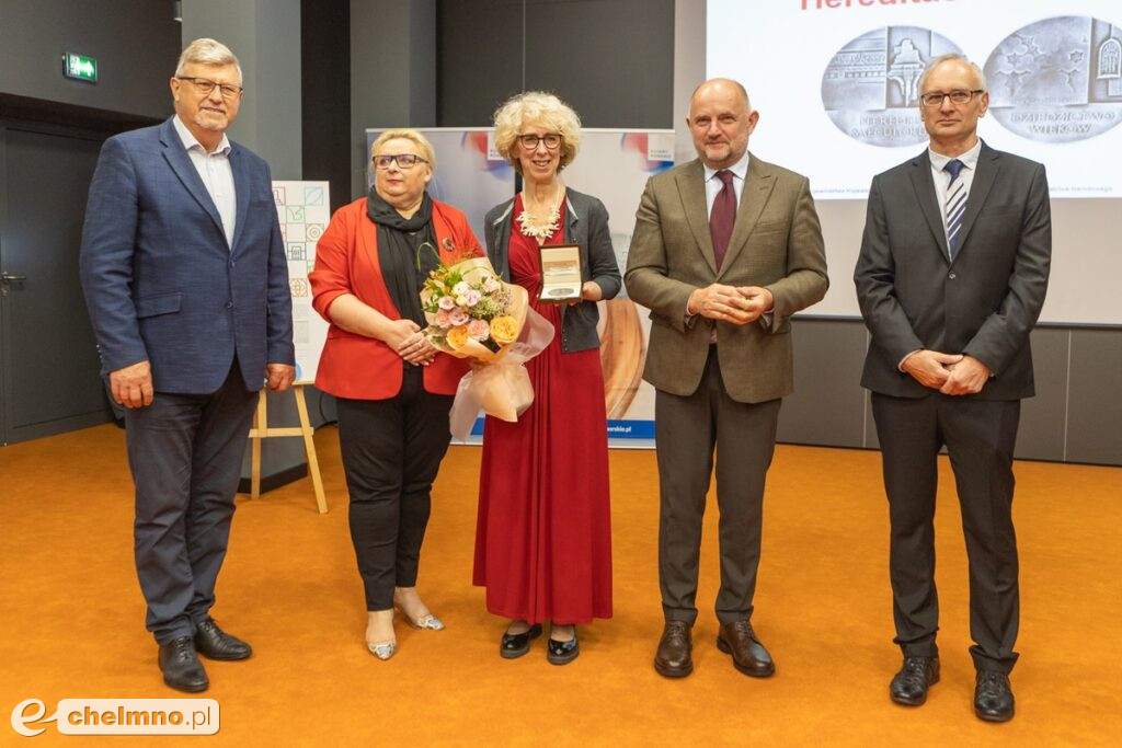 Medale Hereditas Saeculorum i statuetki Musejon rozdane