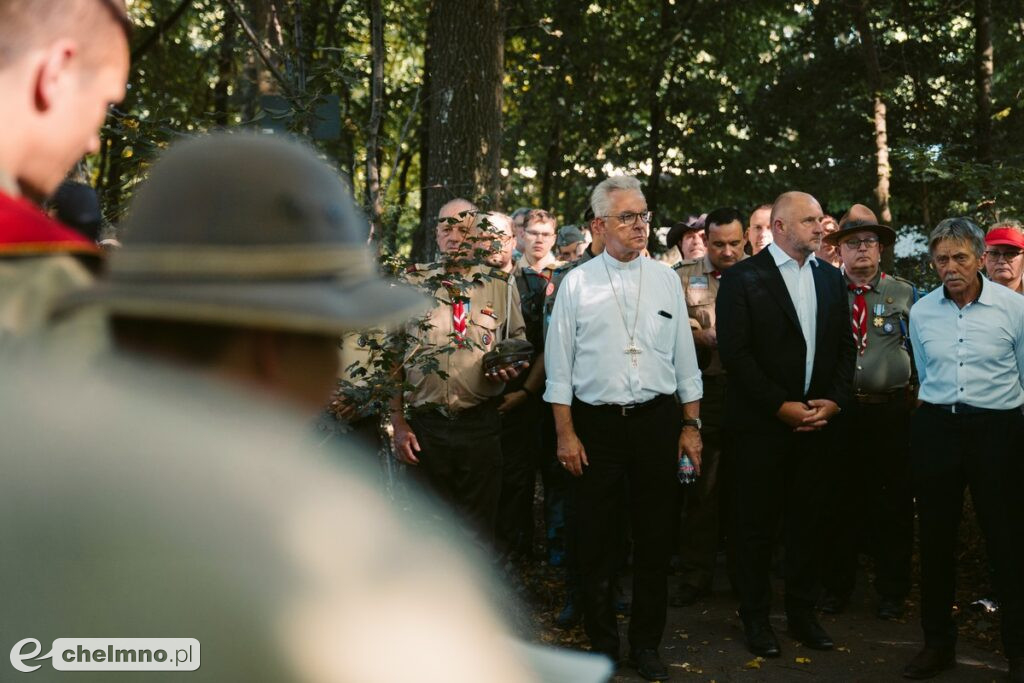 Pielgrzymka do Dachau księdzu Frelichowskiemu w hołdzie