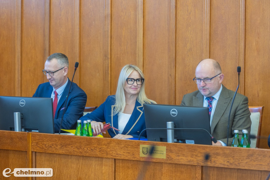 Sesja sejmiku województwa