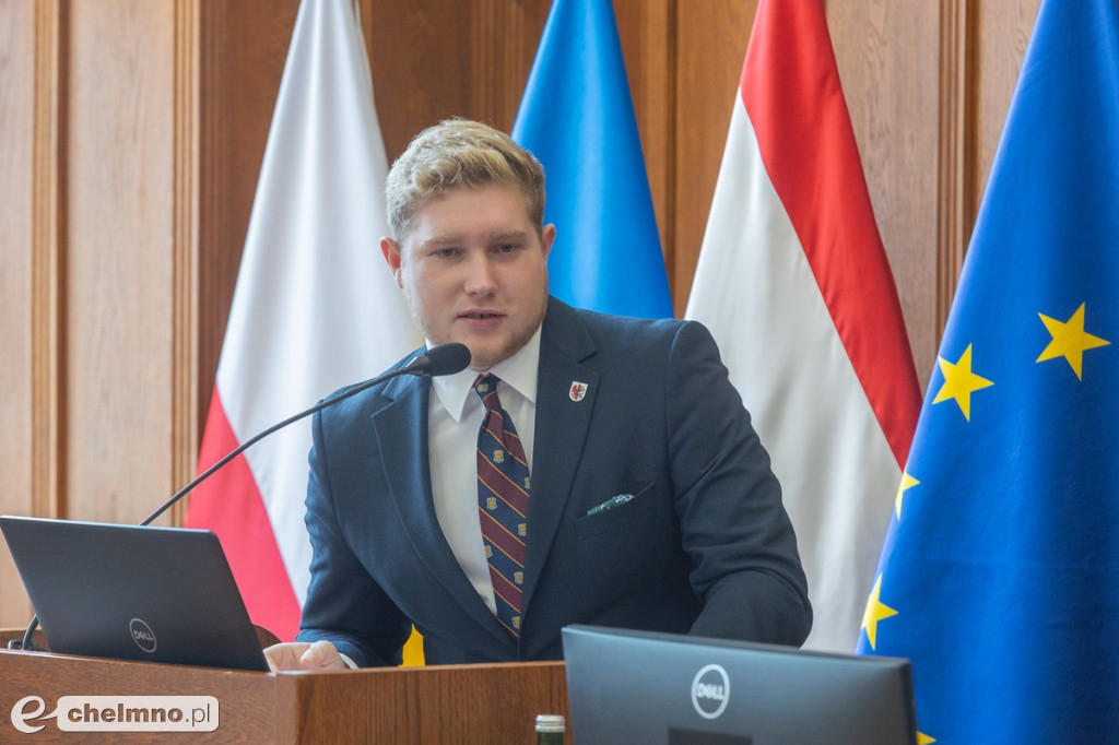 Sesja sejmiku województwa