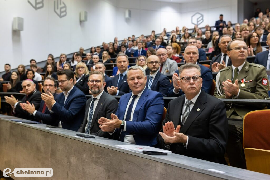 Vivat Academia, vivant Professores!