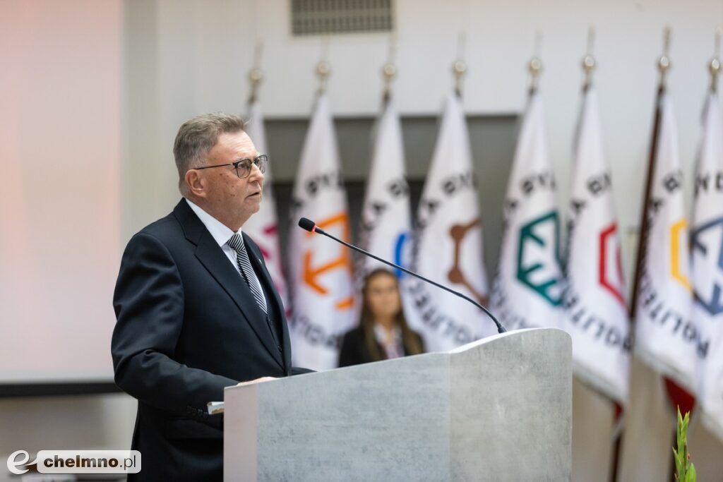Vivat Academia, vivant Professores!