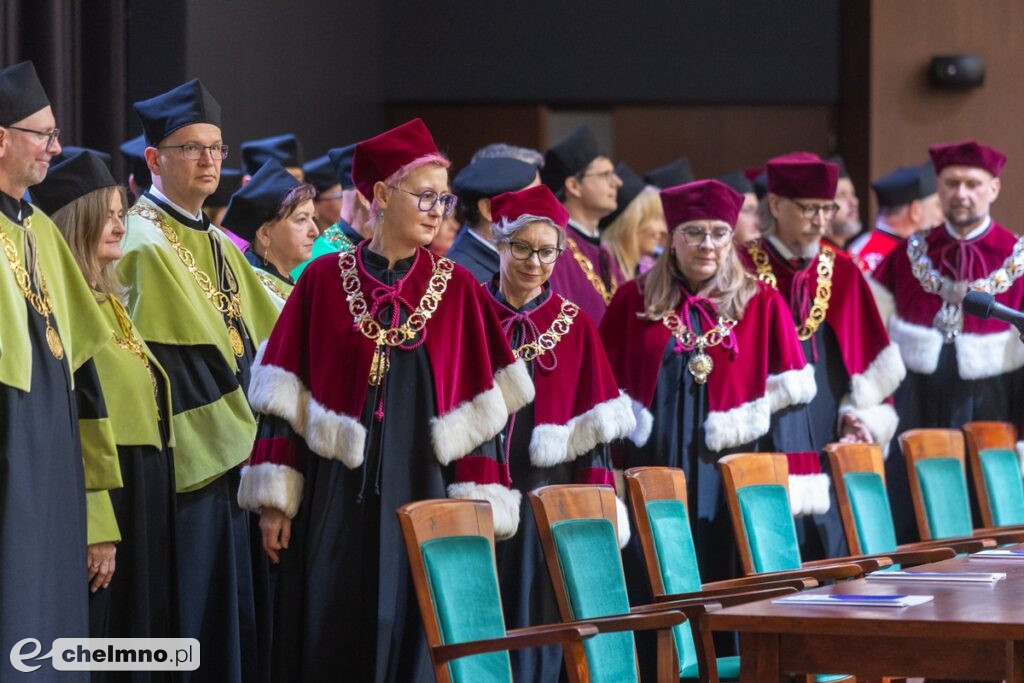 Vivat Academia, vivant Professores!