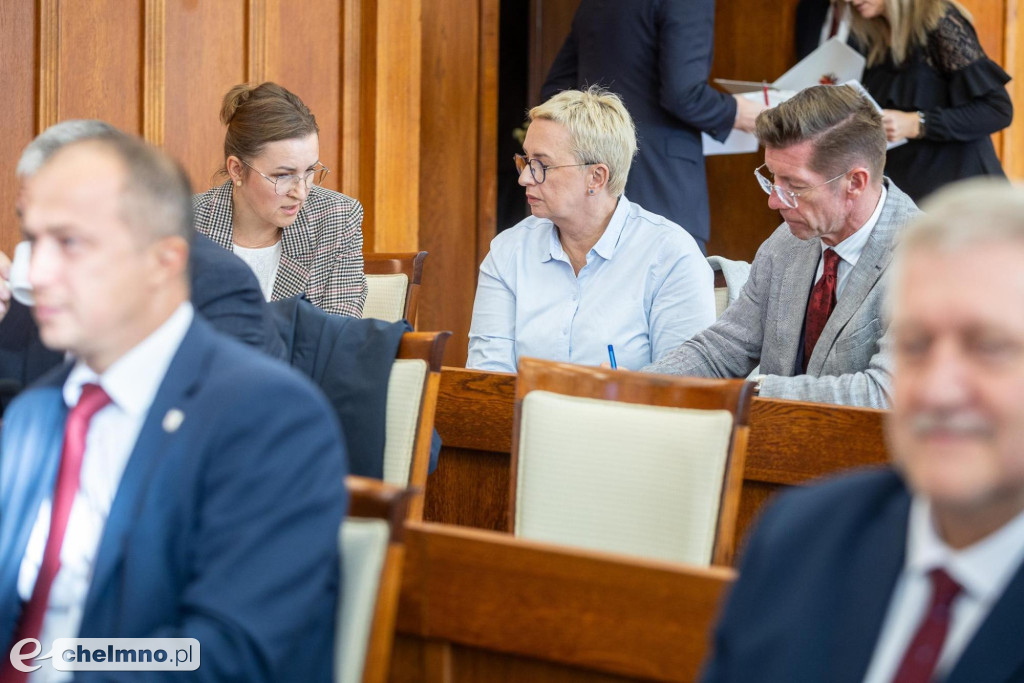 Nowe umowy FEdKP: ambulatoria, OSP, termomodernizacja, włączenie społeczne
