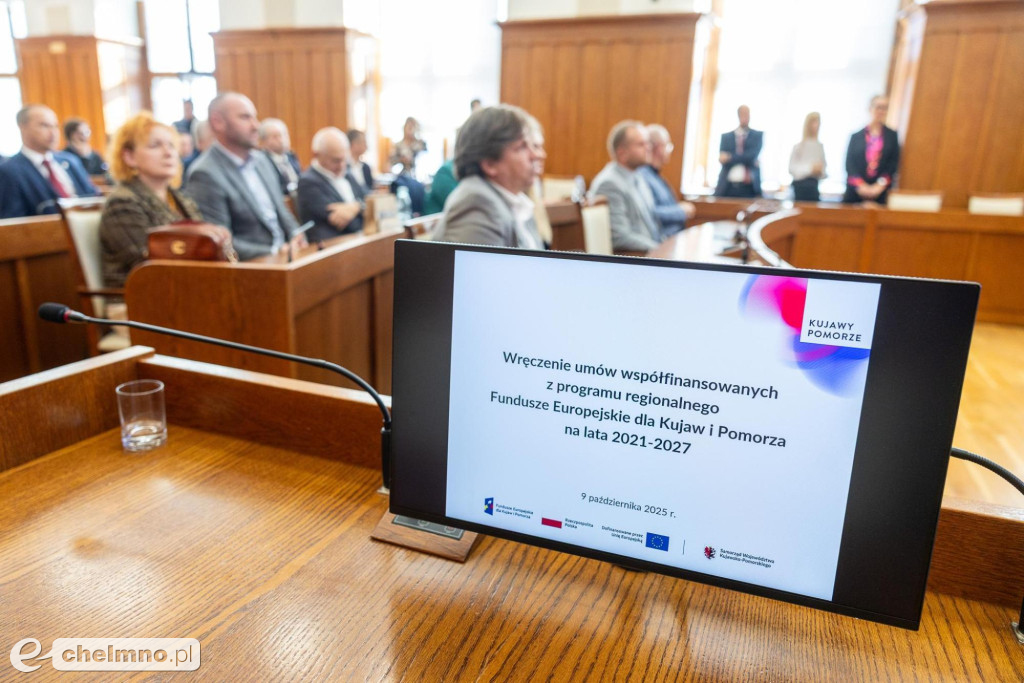 Nowe umowy FEdKP: ambulatoria, OSP, termomodernizacja, włączenie społeczne