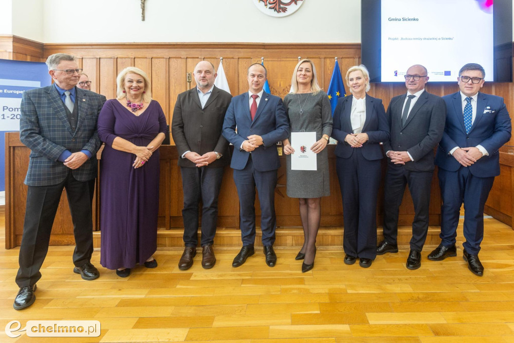 Nowe umowy FEdKP: ambulatoria, OSP, termomodernizacja, włączenie społeczne