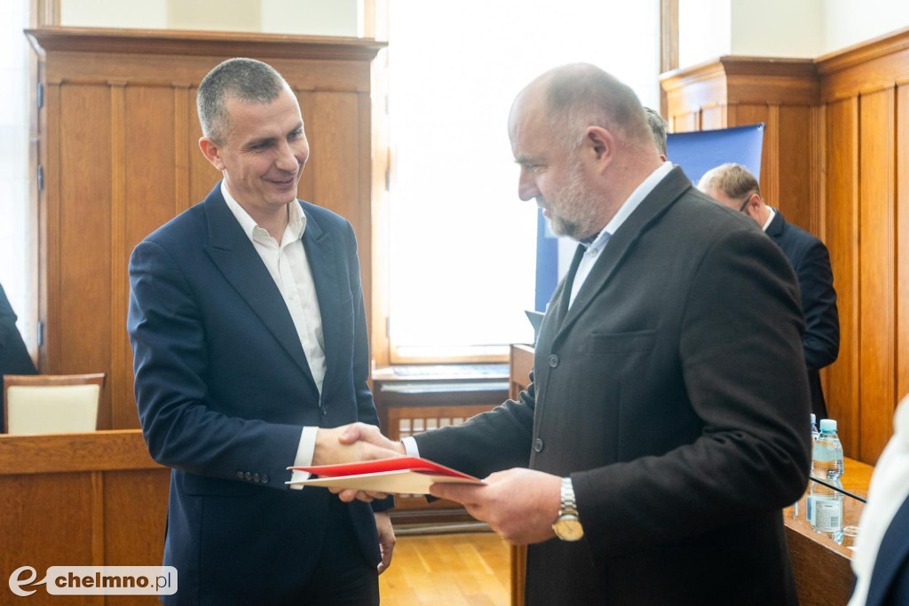 Nowe umowy FEdKP: ambulatoria, OSP, termomodernizacja, włączenie społeczne