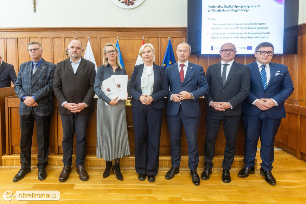 Nowe umowy FEdKP: ambulatoria, OSP, termomodernizacja, włączenie społeczne