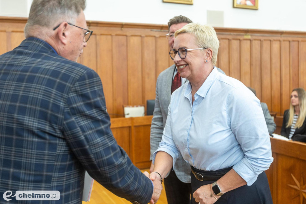 Nowe umowy FEdKP: ambulatoria, OSP, termomodernizacja, włączenie społeczne