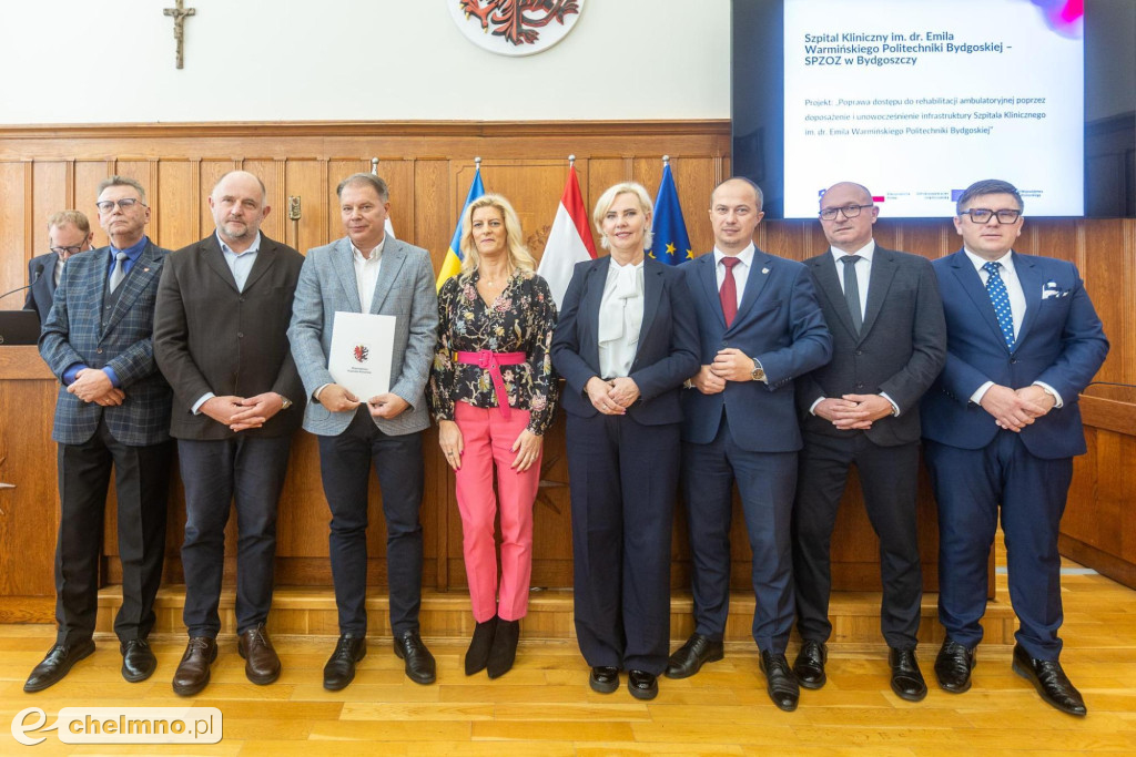 Nowe umowy FEdKP: ambulatoria, OSP, termomodernizacja, włączenie społeczne