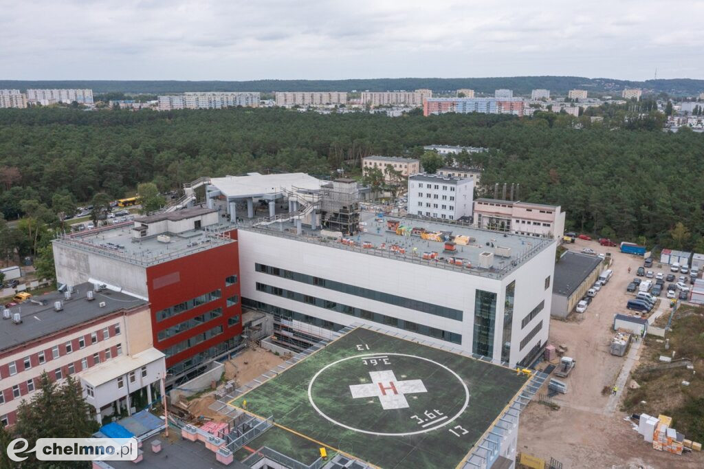 Szpital we Włocławku: deszcz środków, rozbudowa pełną parą