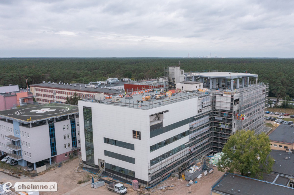 Szpital we Włocławku: deszcz środków, rozbudowa pełną parą