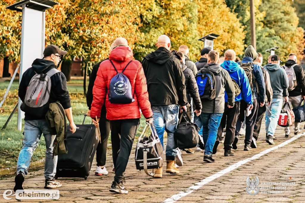 Wcielenie ochotników do 8 Kujawsko-Pomorskiej Brygady