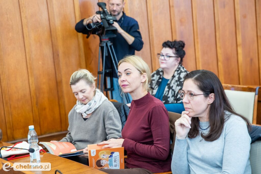 ABC ekonomii, ABC empatii